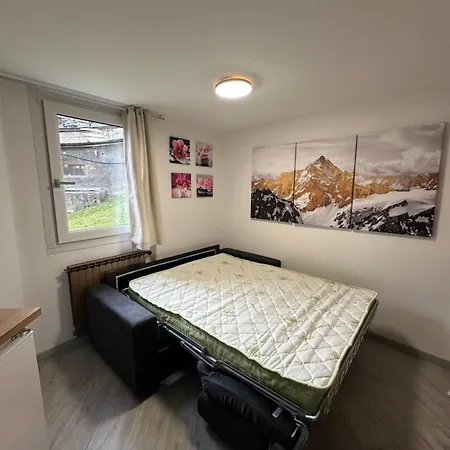 アパート Orchidea